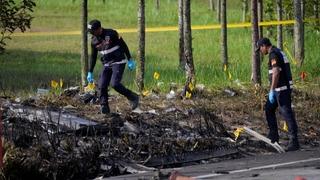 U padu aviona na autoput u Maleziji poginulo najmanje 10 ljudi: Pilot nije uputio poziv za pomoć