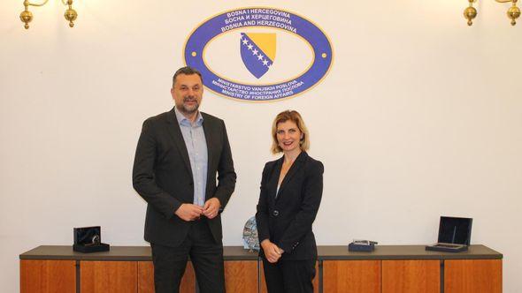 Elmedin Konaković i Laura Lungaroti - Avaz