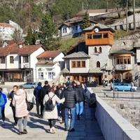 Ulice Konjica pune domaćih turista