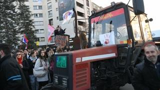 Završena blokada Mosta slobode u Novom Sadu, studenti očistili za sobom