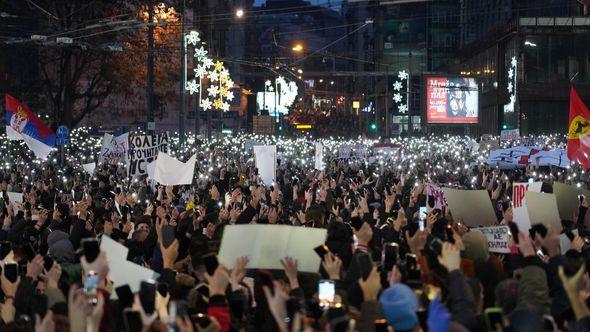 Protest u Beogradu - Avaz