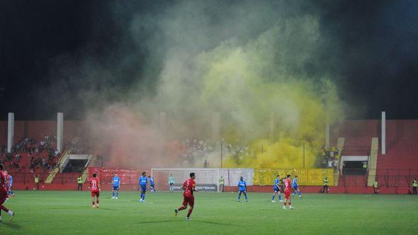 Velež: Kažnjen zbog pirotehnike na stadionima - Avaz