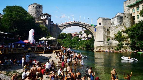 Stari most - Avaz