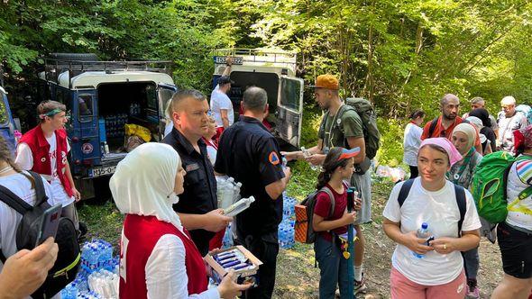 Učesnici Marša mira napravili kratki predah - Avaz