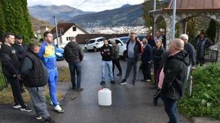 Novi protesti stanovnika Laleta i Budići: Ili voda, ili iseljavanje