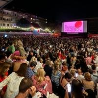 Svi koji nisu gledali "Nakon ljeta" na otvorenju SFF-a, moći će uskoro u kinima: Tanović otkrio dešavanja iza kulisa i ulogu krava