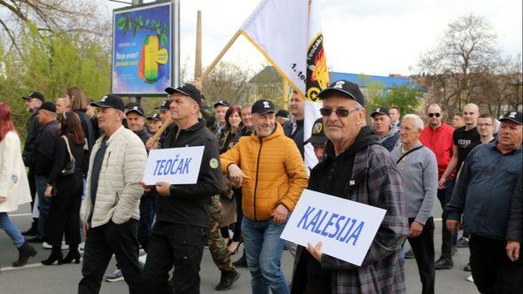 U Tuzli svečano obilježen Dan Armije Republike Bosne i Hercegovine - Avaz