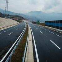 Uprkos jakom nevremenu u toku noći: Jutros sve saobraćajnice prohodne