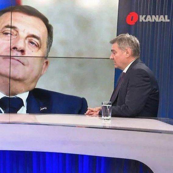 Denis Zvizdić: Dodik je predložio skandalozan i zastrašujući zakon