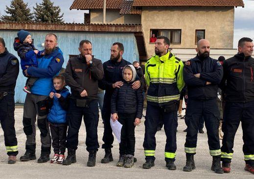 Sa svečanog dočeka u Azićima - Avaz