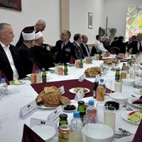 Održan tradicionalni iftar vojnog muftije Hadžića