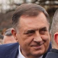 Dodik u sudnici: "Šmit povrijedio suverenitet BiH, teško mi je izgovoriti da je gospodin, kreten Marfi je zarazio cijelu državu"