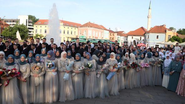 Matura u Tuzli - Avaz