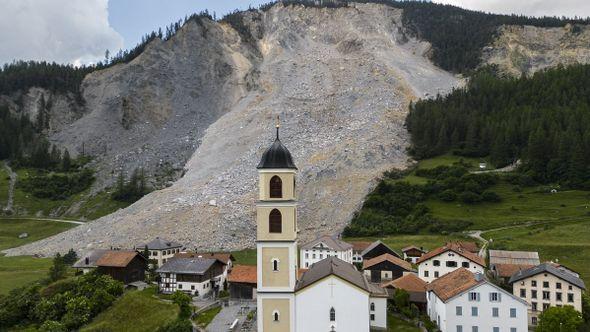 Veliki odron u švicarskom selu - Avaz