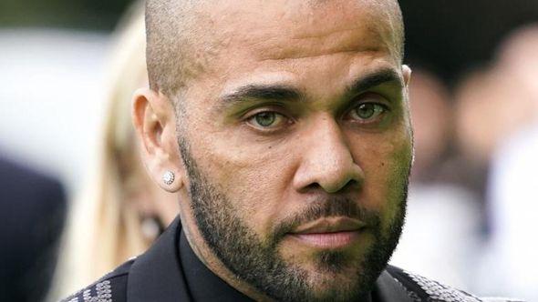 Dani Alves - Avaz