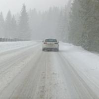 Vozači se pozivaju na dodatni oprez zbog snijega