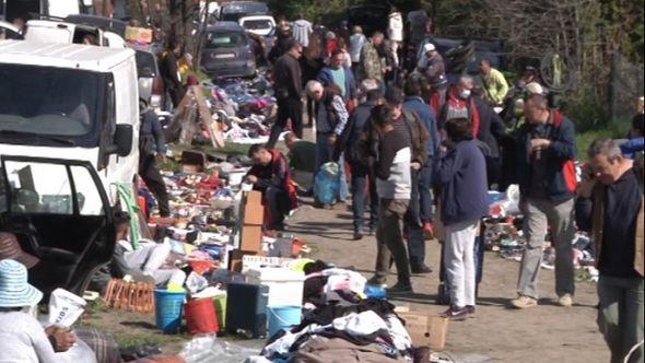 Pančevo: Na pijaci ukrali ženi ruksak - Avaz