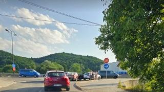 Sudar automobila na Mostarskom raskršću, stvorila se velika gužva