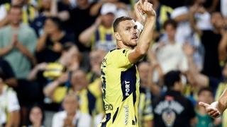 Nezaustavljivi Edin Džeko postigao novi gol za Fener