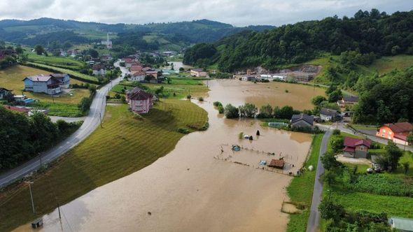 Poplave u Bužimu - Avaz