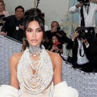 Kim Kardašijan odala tajnu da ne može pomijerati mišiće vrata jer su pod botoksom