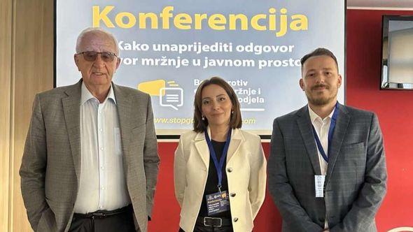 Sa konferencije - Avaz