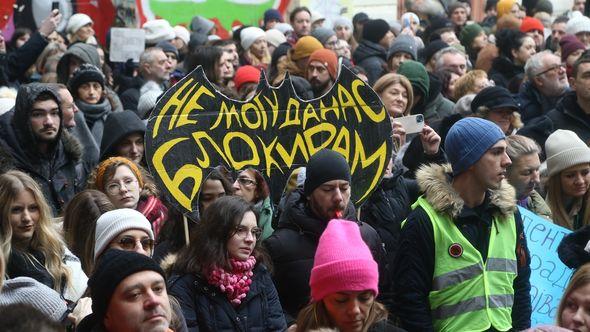 Spremaju se masovni protesti - Avaz