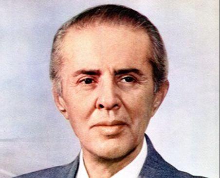 Enver Hodža    - Avaz