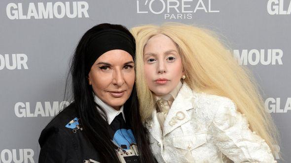 Marina Abramović i Lejdi Gaga - Avaz