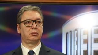 Vučić: Nisam nosio snajper na brdu iznad Sarajeva, idioti jedni