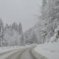 Na planinskom prevoju Romanija zabranjen saobraćaj za kamione