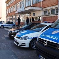 Radnik na benzinskoj pumpi odbio da preda novac razbojniku: Napadač pobjegao, policija ga uhvatila