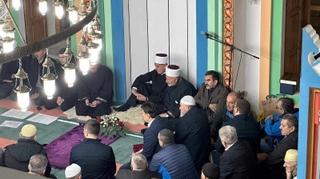 Prvi namaz u obnovljenoj Sinan-begovoj džamiji: Radost, ushićenje i nada