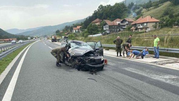 OS BiH spašavali unesrećene kod Kaknja - Avaz