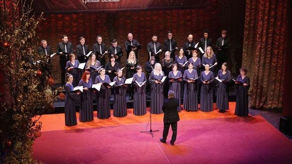 Božićni koncert - Avaz