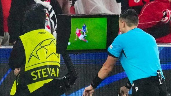 VAR: Tema brojnih kontroverzi - Avaz