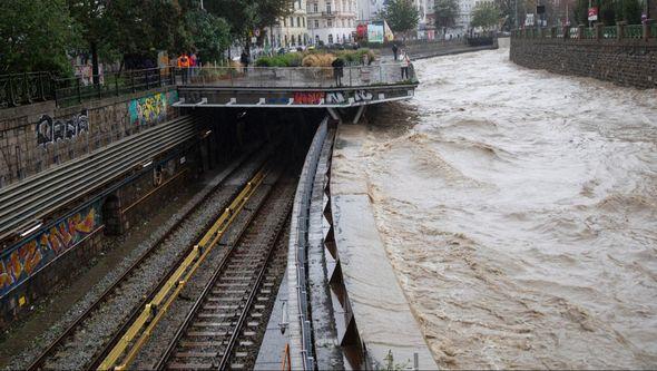 Poplave prave ogromne probleme - Avaz