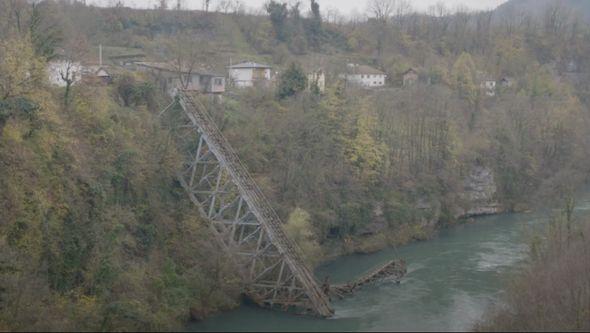 Isječak iz dokumentarnog filma „Demontaža istine“ - Avaz