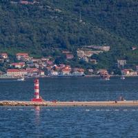 Uhapšen vlasnik lokala u Tivtu, držao državljanina BiH kao roba